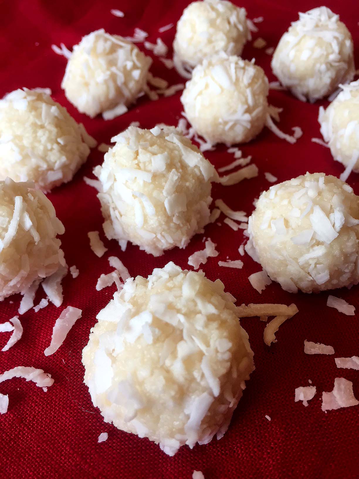 Coconut Balls – Healthy No-Bake Coconut Truffles Recipe – Melanie Cooks
