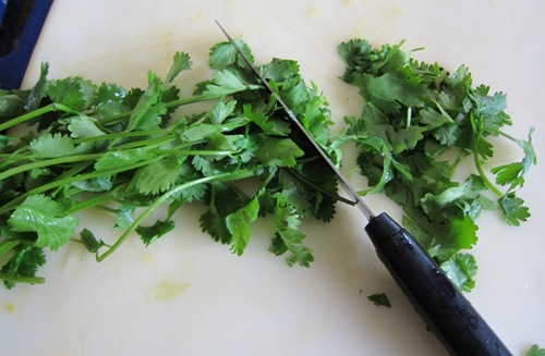 How to Chop Cilantro