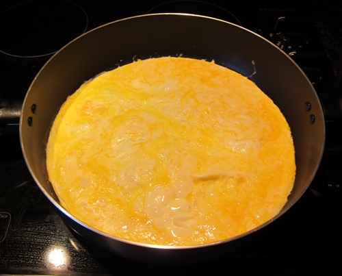 How To Make An Omelette Without Flipping It – Melanie Cooks