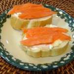 smoked salmon and cream cheese sandwich