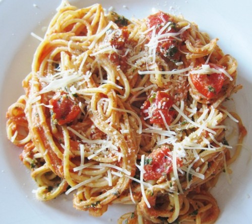 Fresh Tomato Pasta
