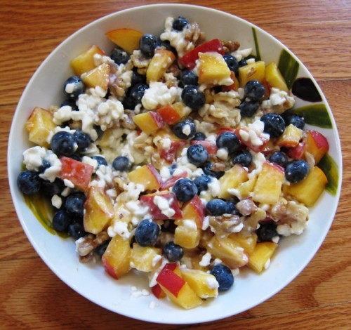 Cottage Cheese With Blueberries And Peach