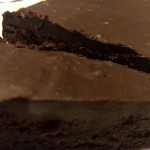 Flourless Gluten-Free Chocolate Cake With Chocolate Ganache Glaze ...