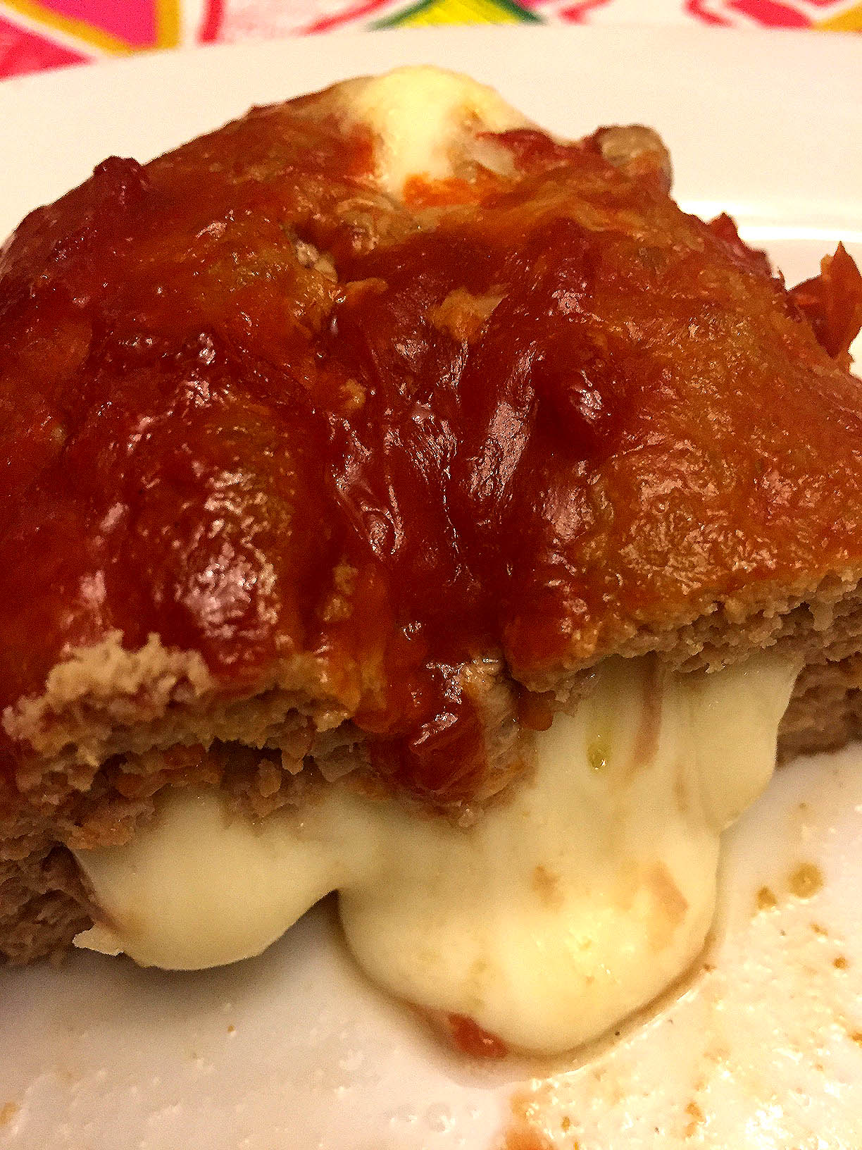 Easy Cheese Stuffed Meatloaf Recipe With Gooey Melted Cheese Inside ...