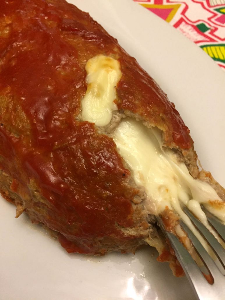 Easy Cheese Stuffed Meatloaf Recipe With Gooey Melted Cheese Inside ...