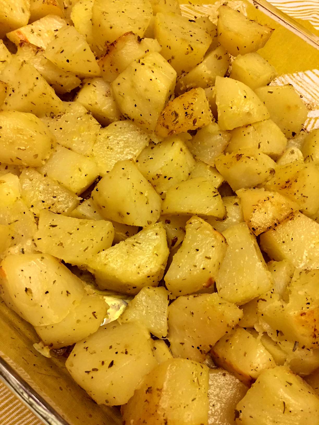 Greek Lemon Potatoes Recipe – Authentic & Best Ever! – Melanie Cooks