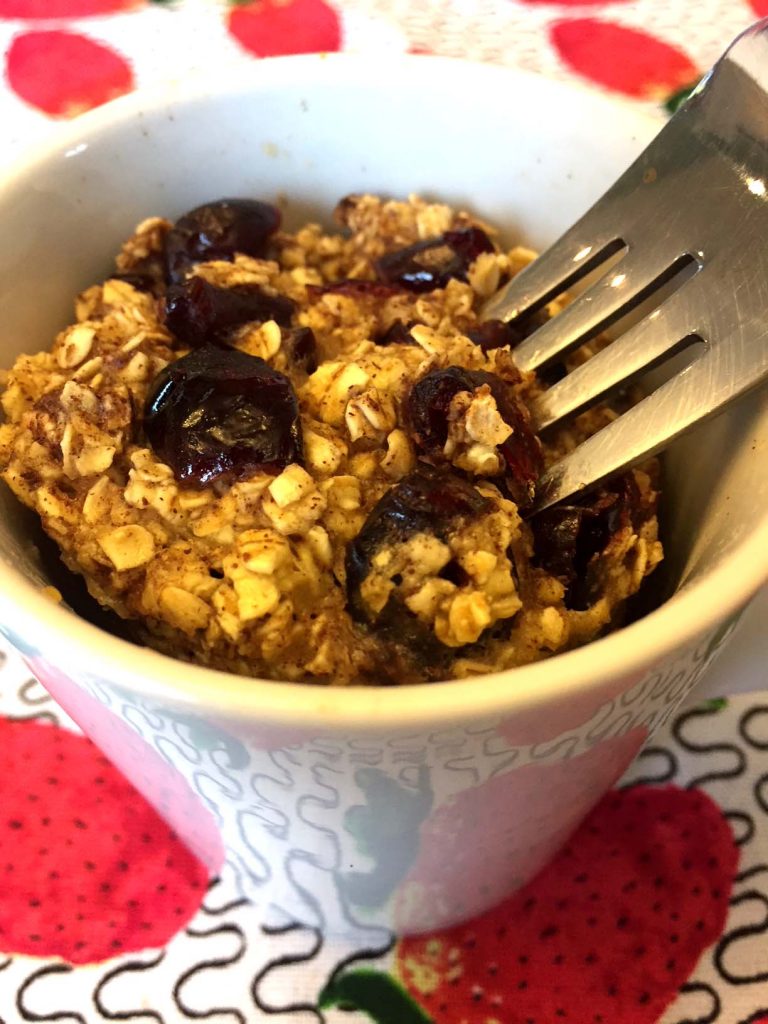 Gluten-Free Oatmeal Raisin Microwave Mug Cake Recipe