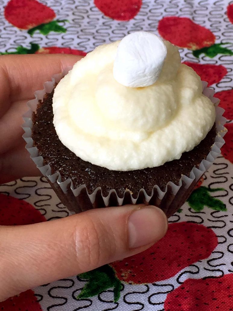 Marshmallow Chocolate Smores Cupcakes Recipe