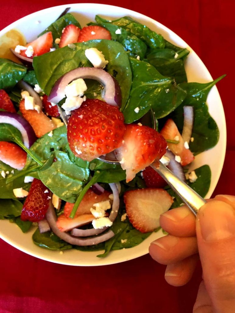 How To Make Spinach Strawberry Salad With Feta