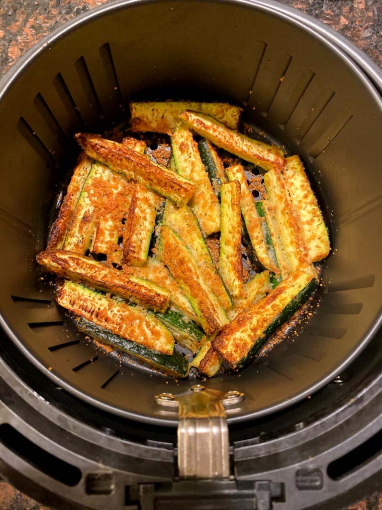 Air Fryer Keto Zucchini Fries With No Breading – Melanie Cooks