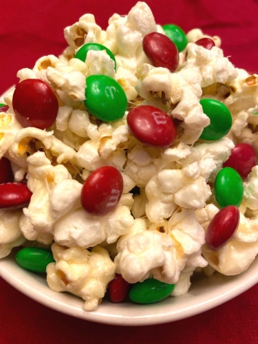 Christmas M&Ms Popcorn