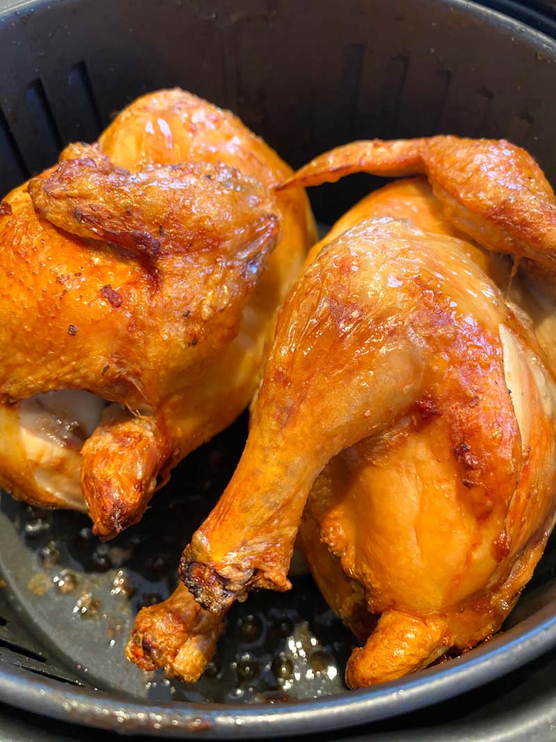 https://www.melaniecooks.com/wp-content/uploads/2020/01/cornish_hens_air_fryer.jpg