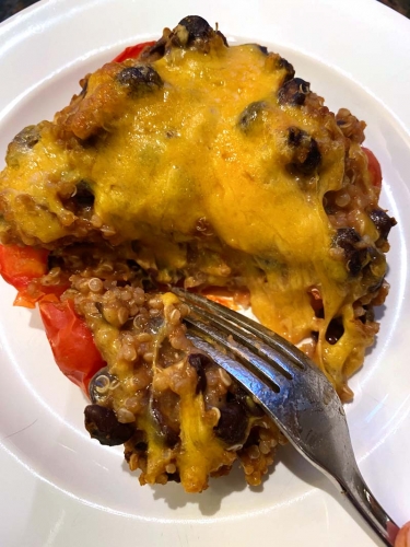 Vegetarian Stuffed Peppers With Quinoa And Black Beans – Melanie Cooks