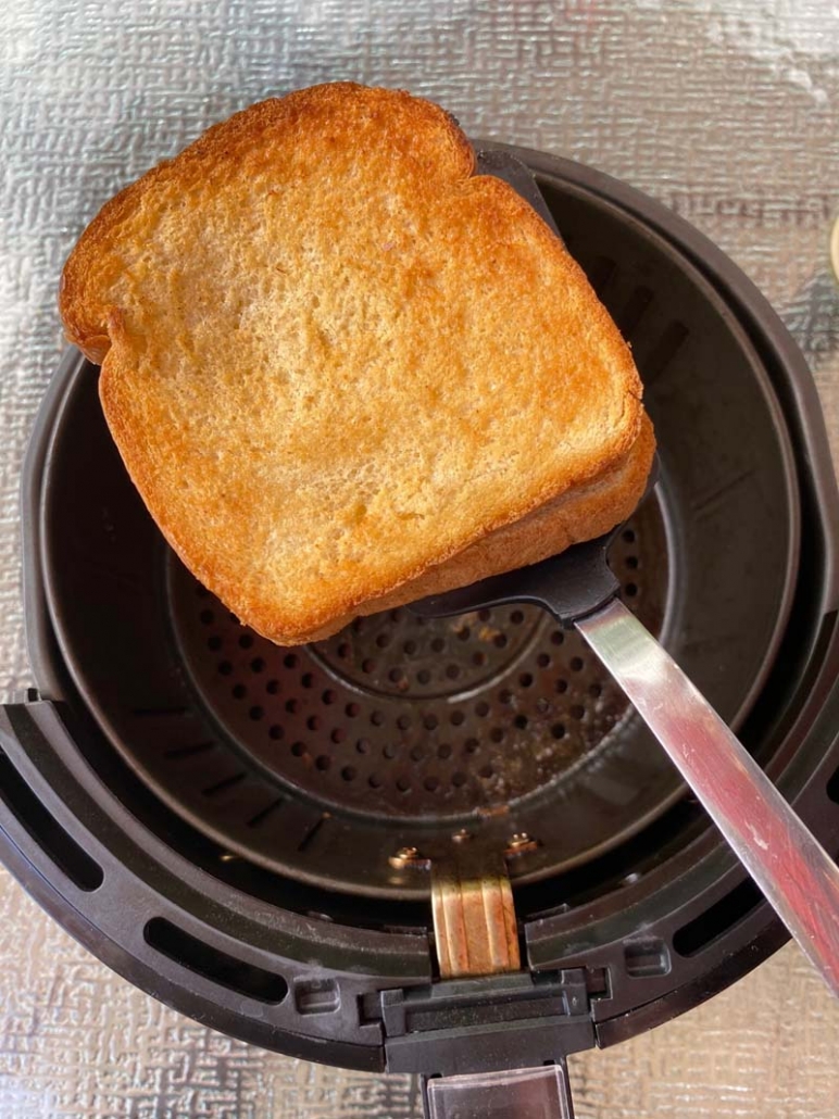 removing grilled cheese sandwich from air fryer 