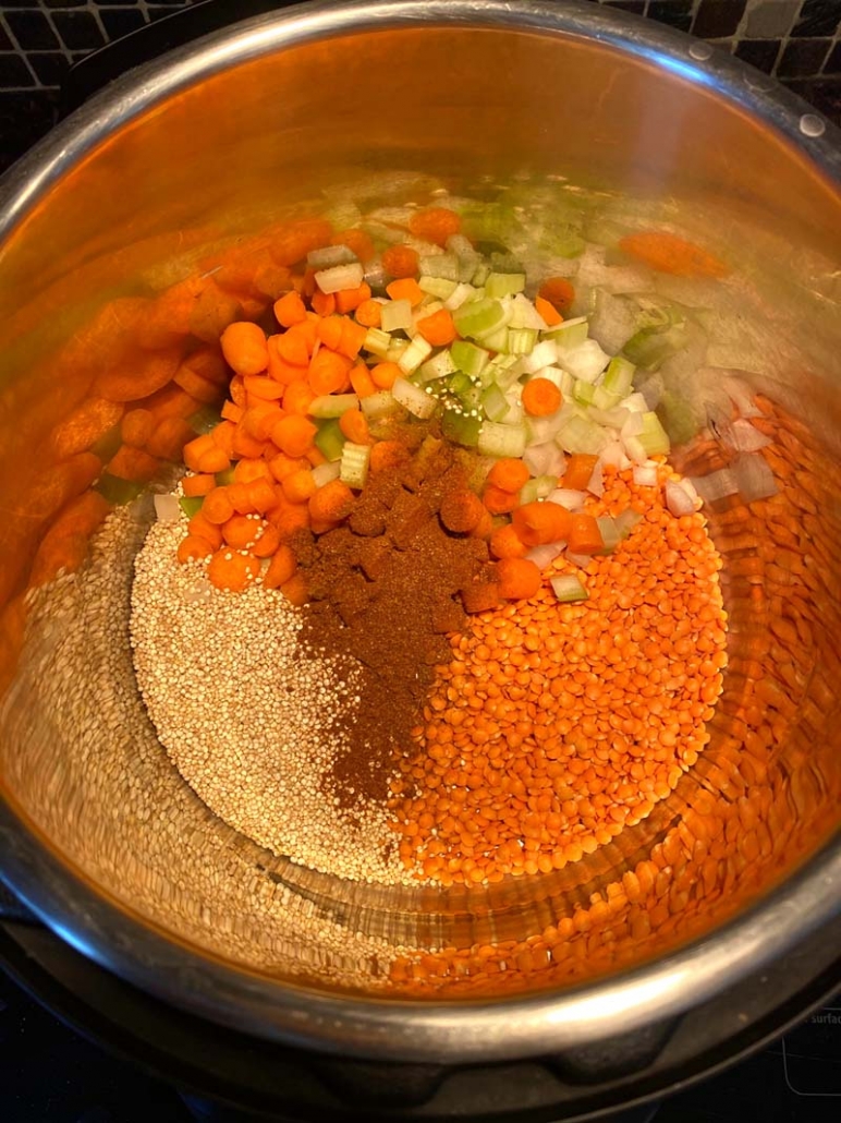 The ingredients of lentil soup in the instant pot