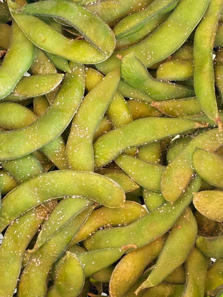 cooked edamame seasoned with salt 