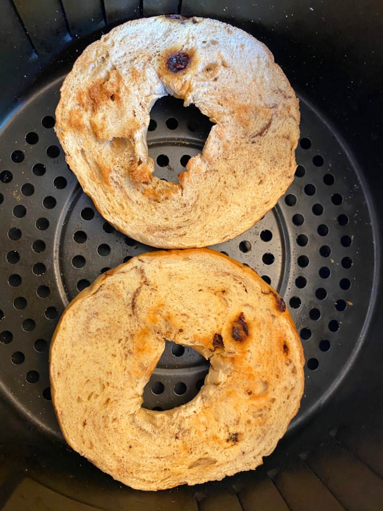 Air fryer egg, cheese and bacon bagels