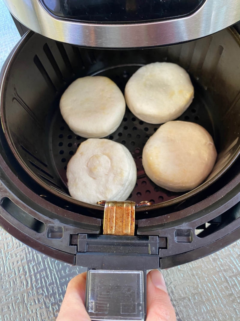 baking buttermilk biscuits in the air fryer