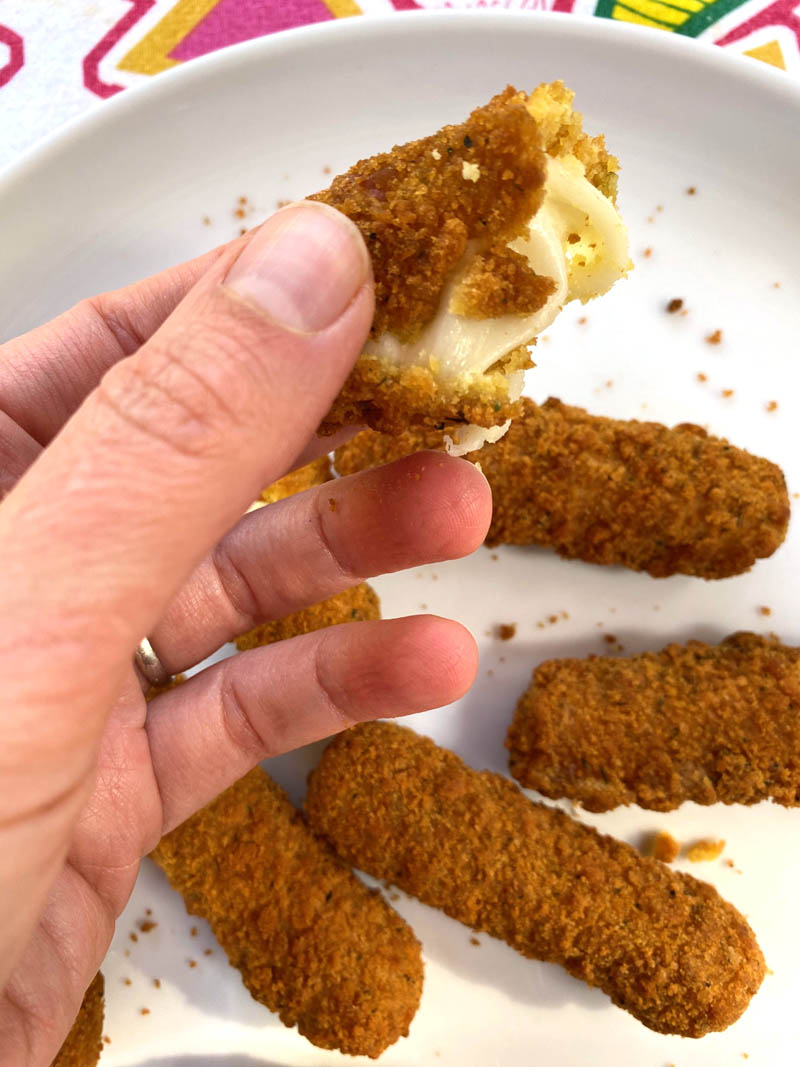 air fried frozen mozzarella sticks