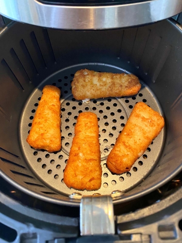 air-fryer-frozen-gorton-s-beer-battered-fish-melanie-cooks