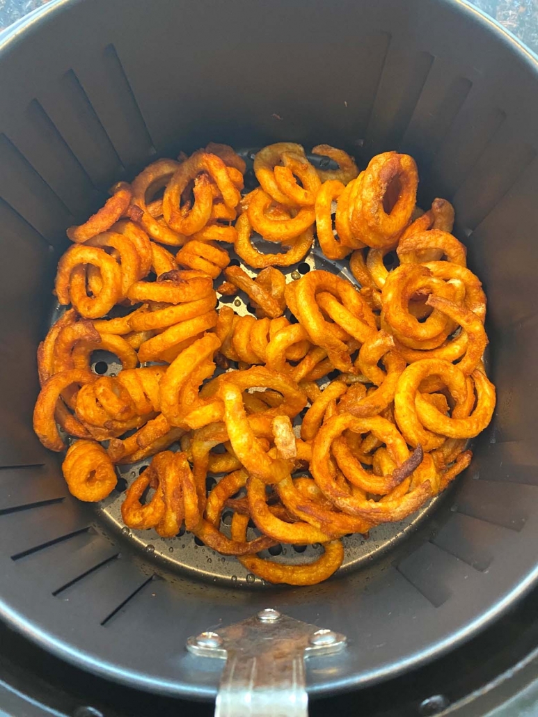 Air Fryer Frozen Curly Fries - The Live-In Kitchen