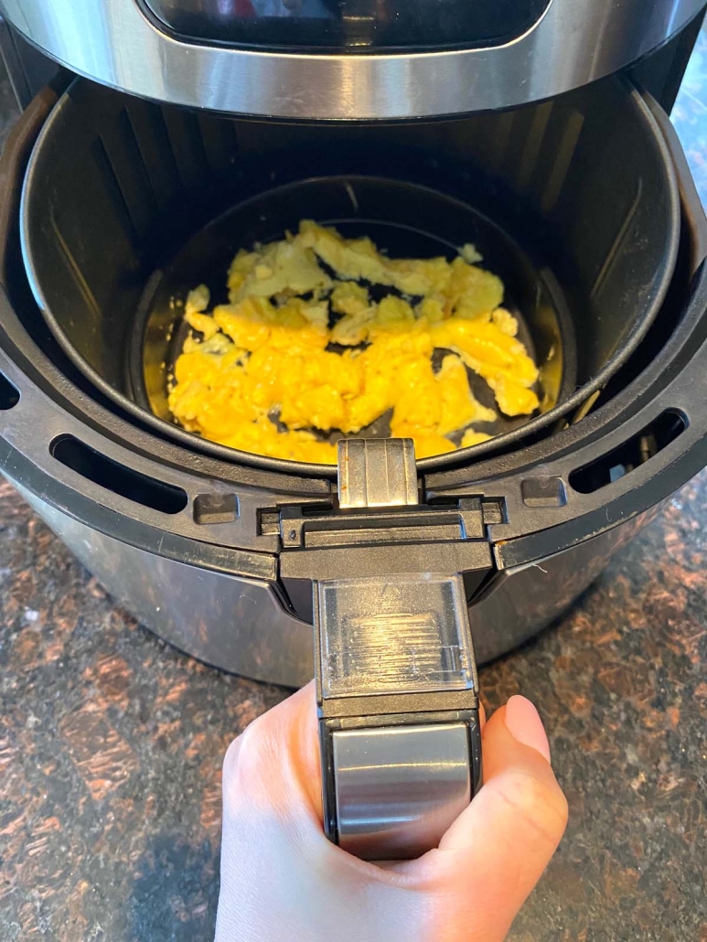 Scrambled Eggs In Air Fryer - Food Lovin Family