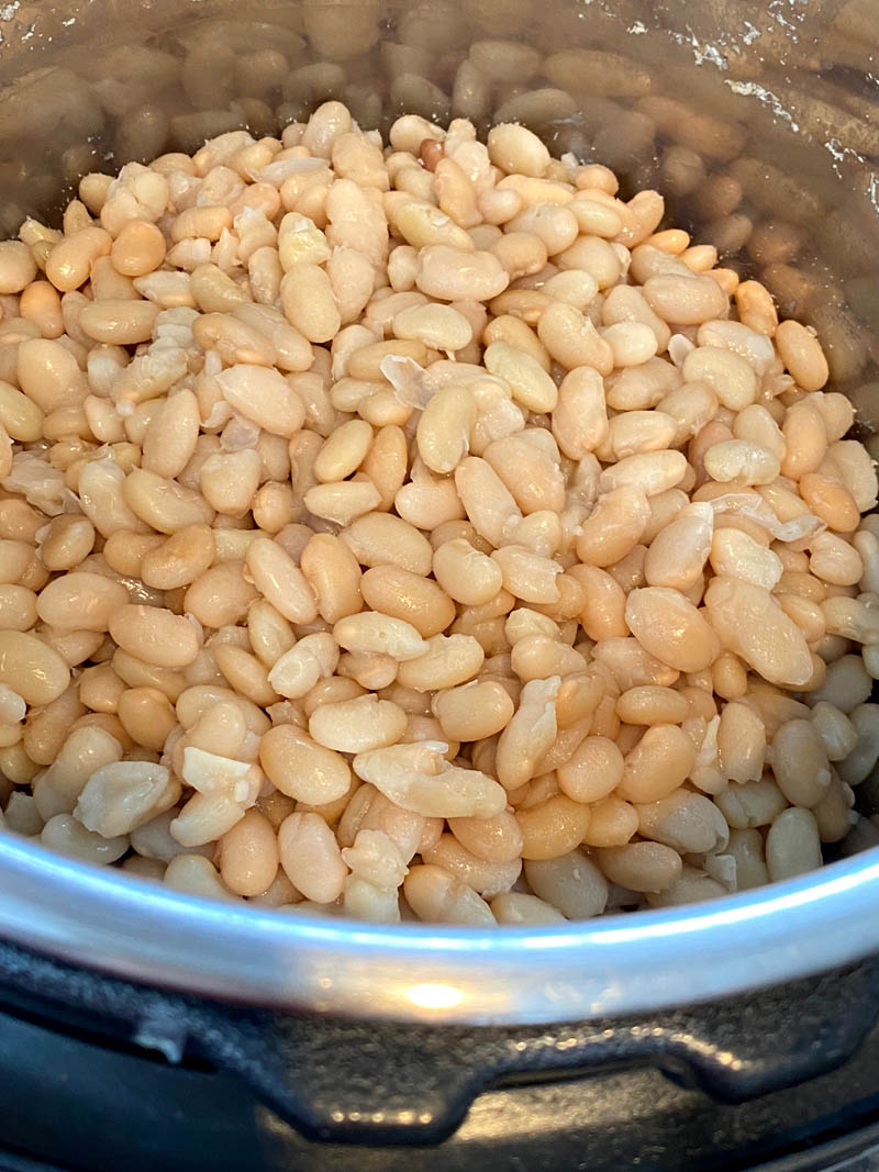 Cooked great northern beans in an Instant Pot.