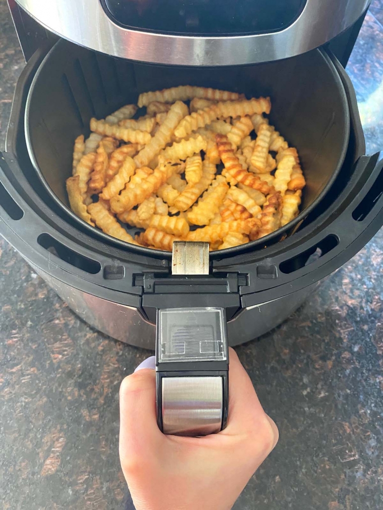 Frozen Crinkle Cut Fries In Air Fryer Melanie Cooks 5054