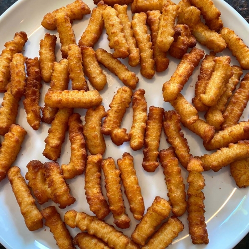 How to Use a Fry Daddy to Make Steak Fries