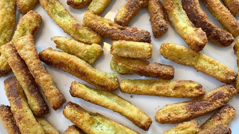 Air Fryer Zucchini Fries - Sweet Peas and Saffron