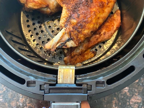 https://www.melaniecooks.com/wp-content/uploads/2022/09/Air-Fryer-Turkey-Wings-4-500x375.jpg