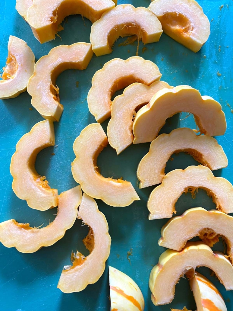 how to slice delicata squash