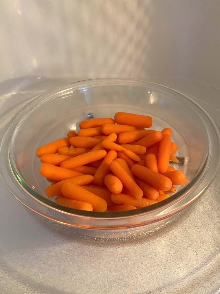 steamed carrots in microwave