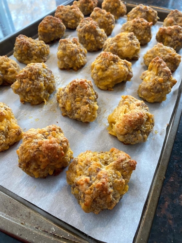 Bisquick Sausage Balls (5)