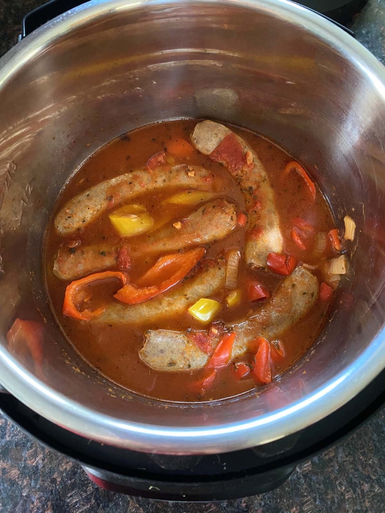 keto, low carb Instant Pot Sausage And Peppers