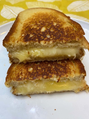 Starbucks Grilled Cheese Copycat Recipe (7)