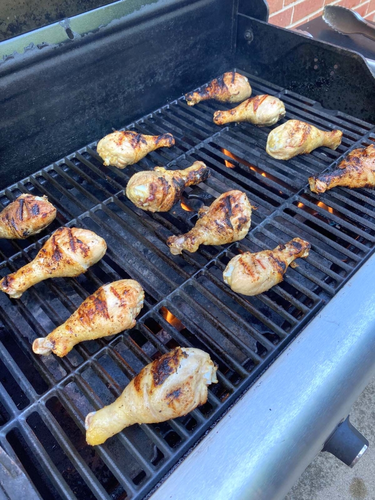 easy cookout meal of Grilled Chicken Legs