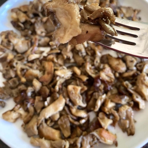 Pan Fried Oyster Mushrooms on an English Muffin 