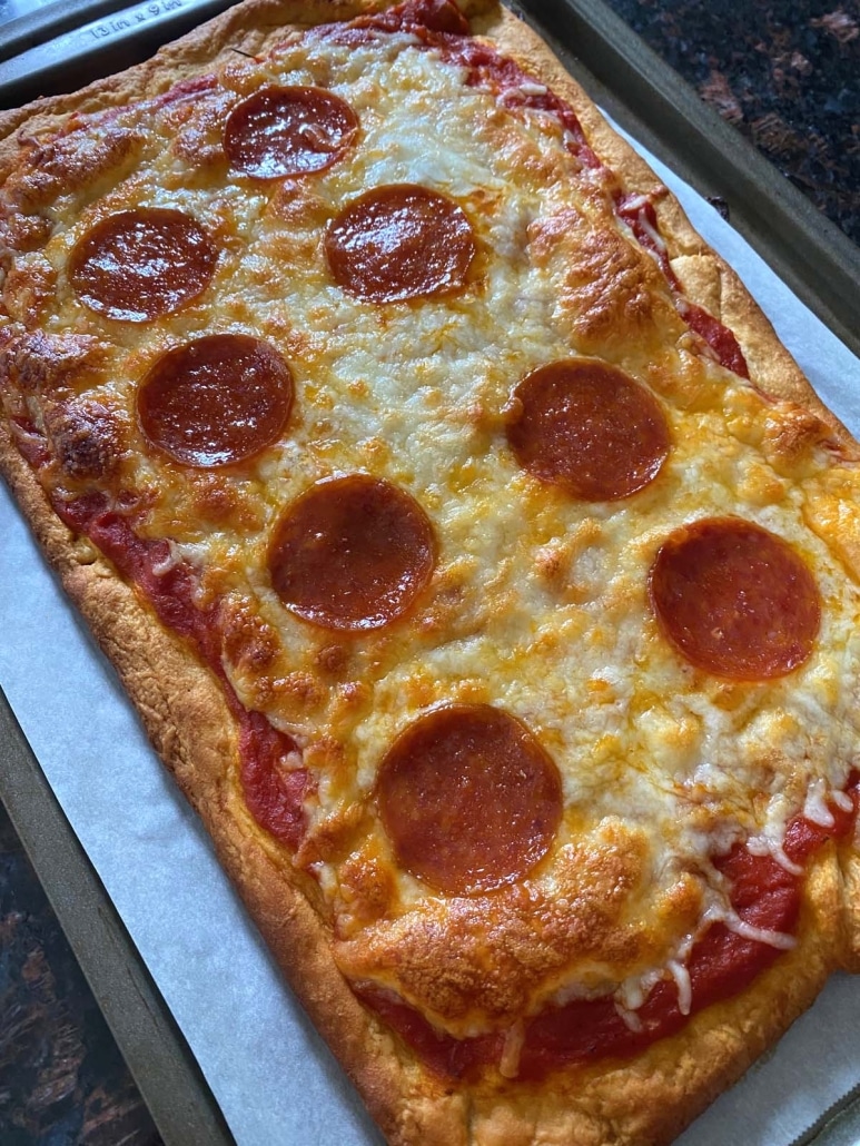 easy crescent roll pizza