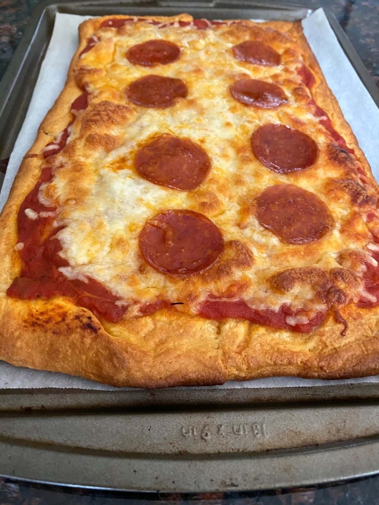 crescent roll pepperoni pizza