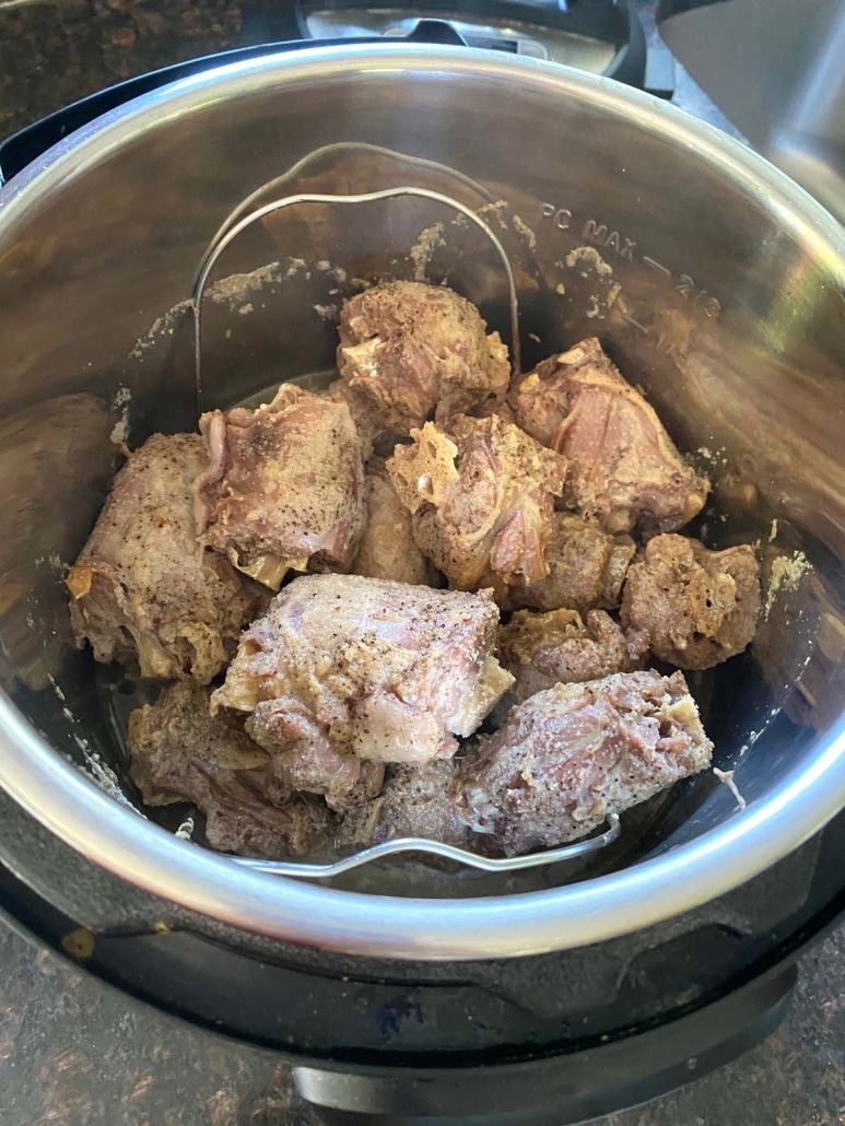 turkey necks cooking in instant pot