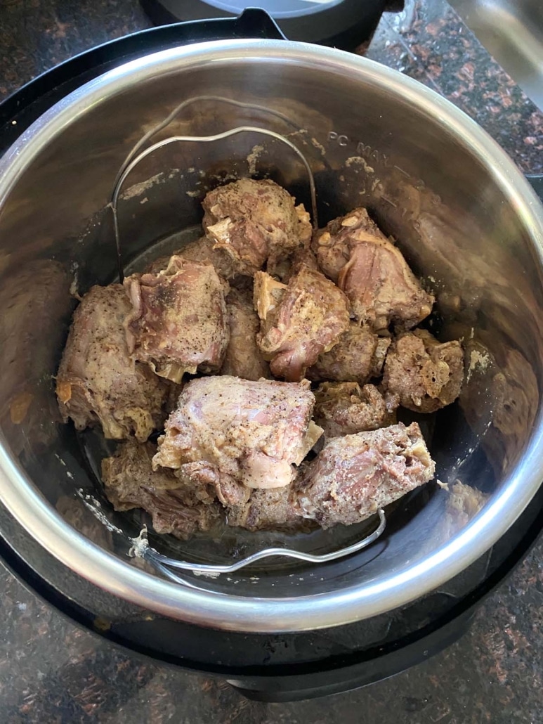 turkey necks on trivet in instant pot