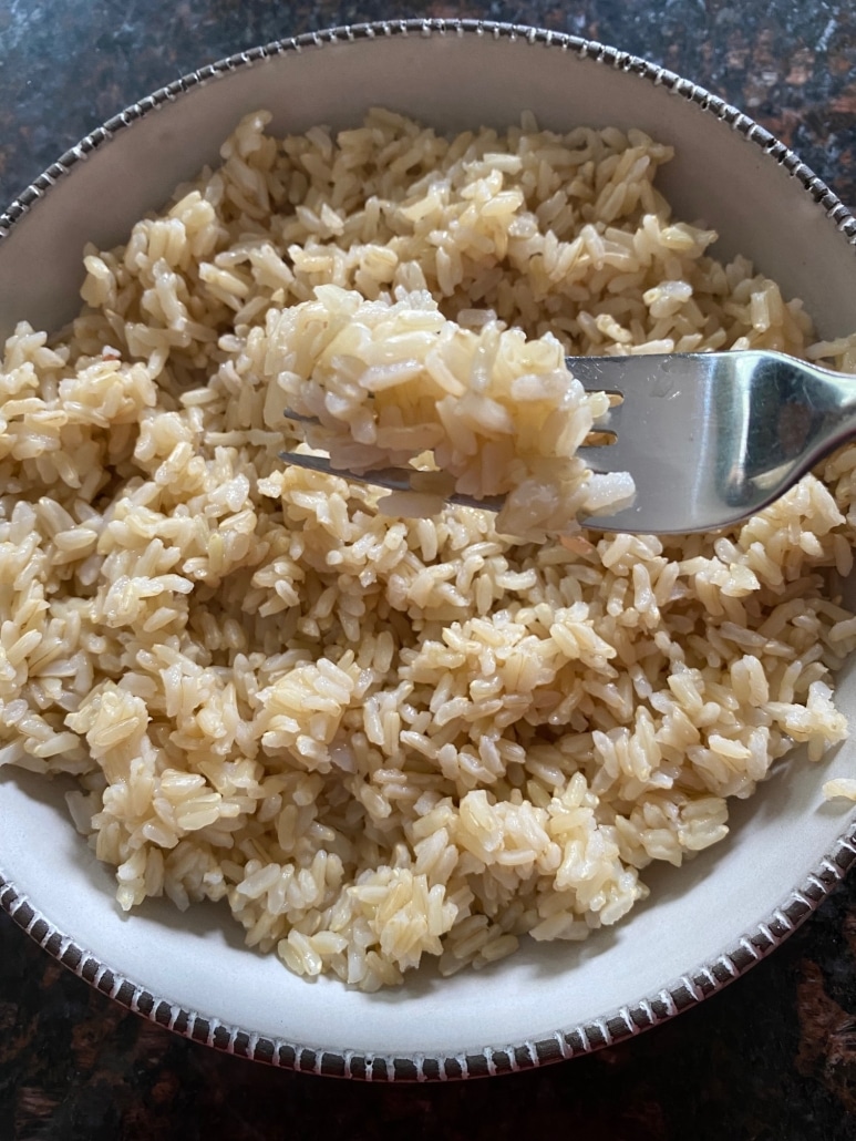How To Cook Fluffy Tasty Brown Rice In A Rice Cooker – Melanie Cooks