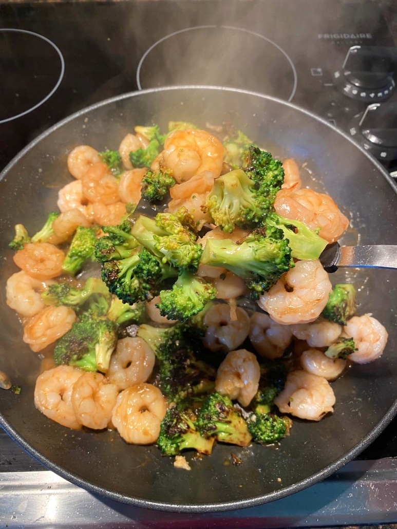 spatula with Shrimp And Broccoli Stir Fry