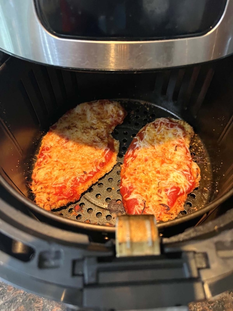 easy chicken parmesan cooking in air fryer