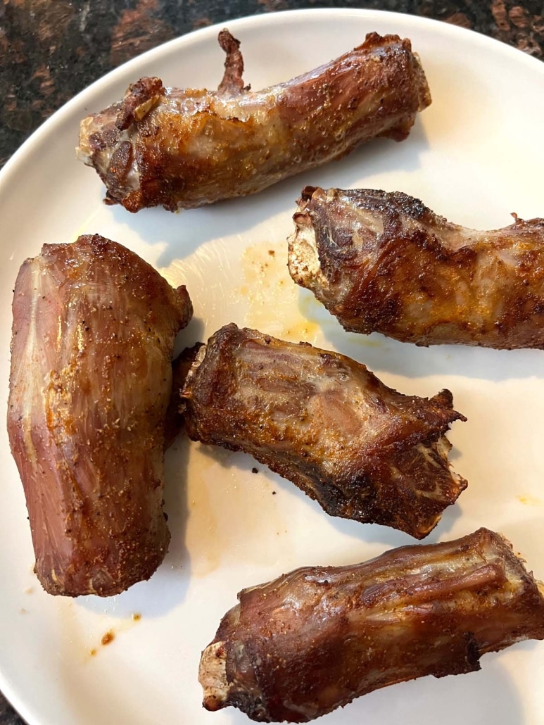 plate of Air Fryer Turkey Necks