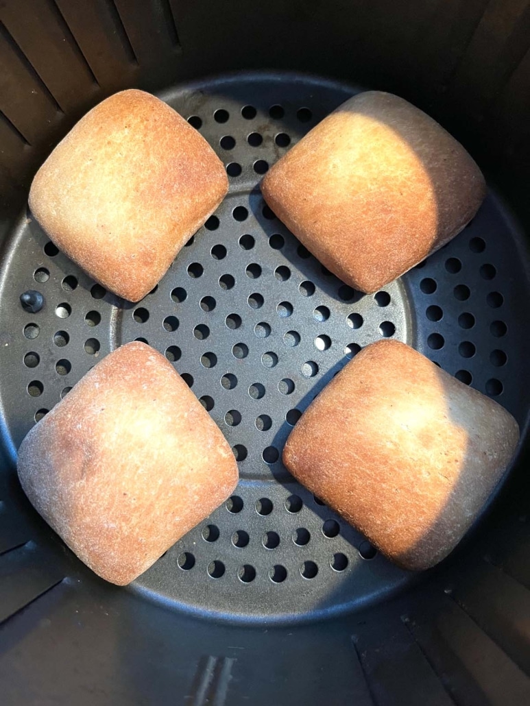 dinner rolls in air fryer basket