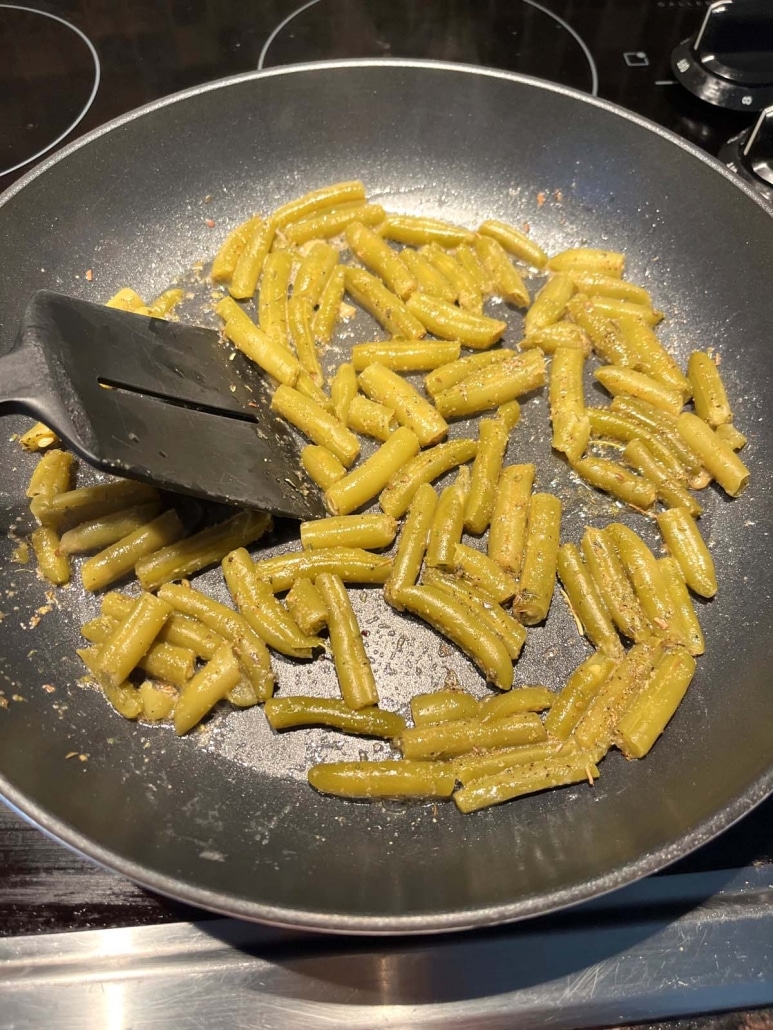 canned green beans on stovetop