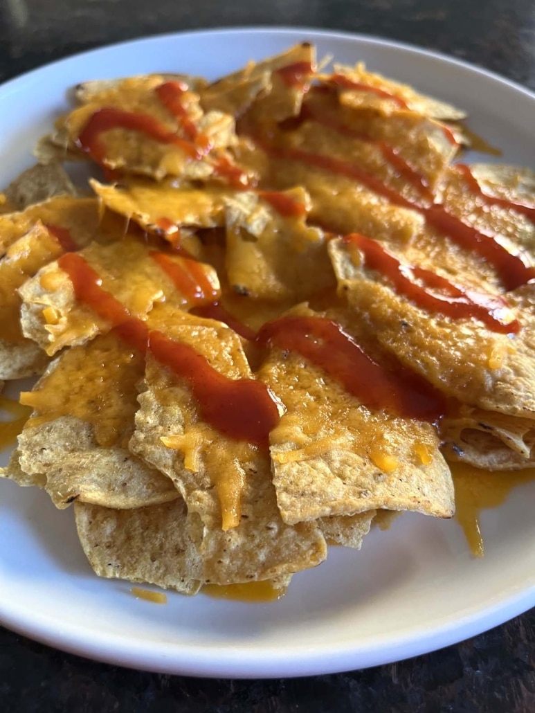 easy side dish or appetizer Microwave Nachos