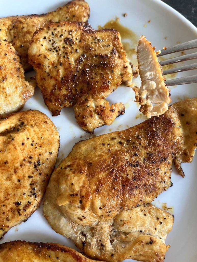 chicken cutlets with seasoning